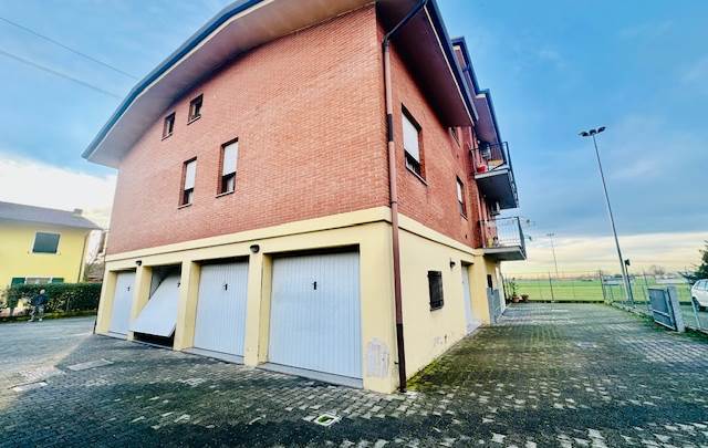 MORTIZZUOLO - APPARTAMENTO IN ZONA BEN SERVITA 