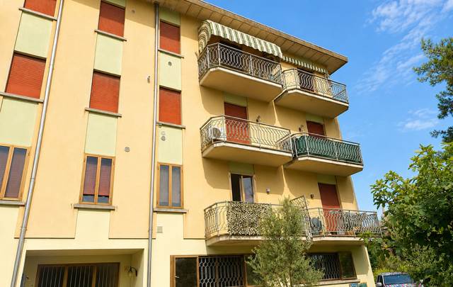 MIRANDOLA - APPARTAMENTO GRANDE  AL 3' PIANO CON ASCENSORE