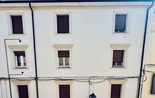  MIRANDOLA - PALAZZO STORICO IN CENTRO